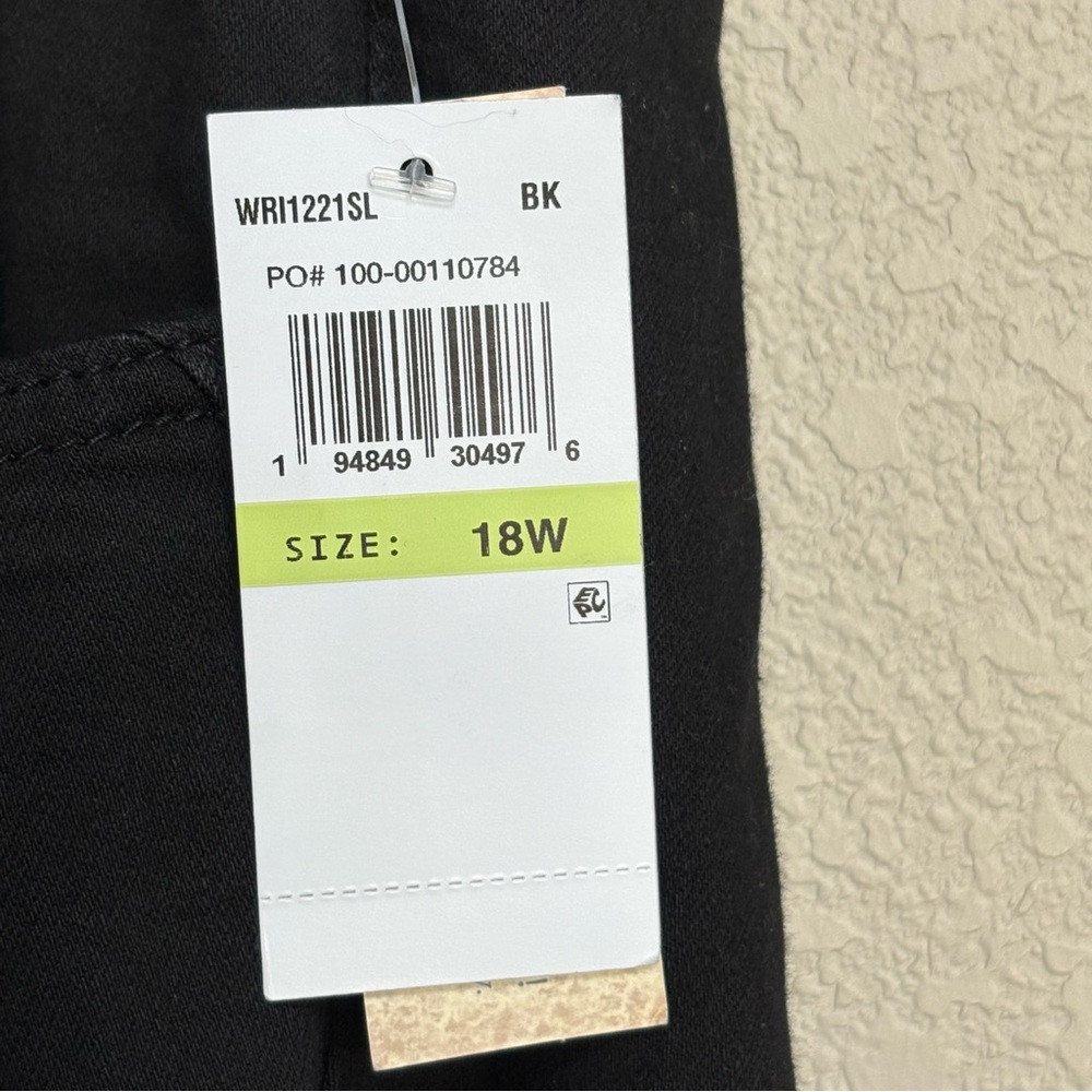 Democracy “Ab”solution Itty Bitty Boot Pants Blac… - image 7